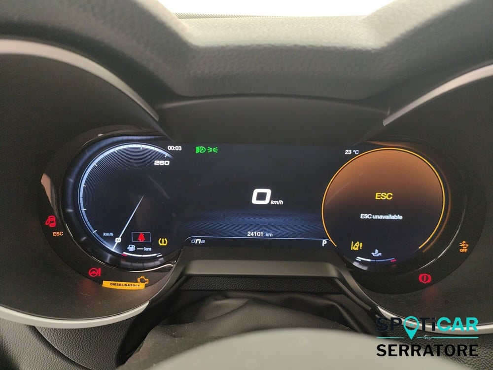 Alfa Romeo Stelvio usata a Como (9)