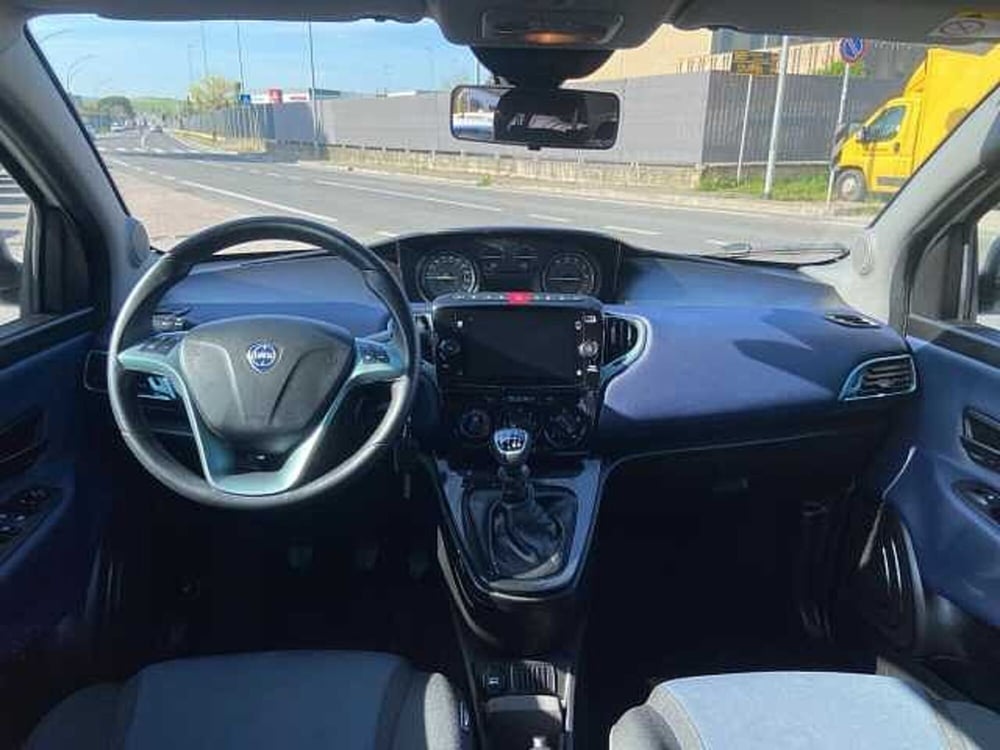Lancia Ypsilon usata a Siena (15)