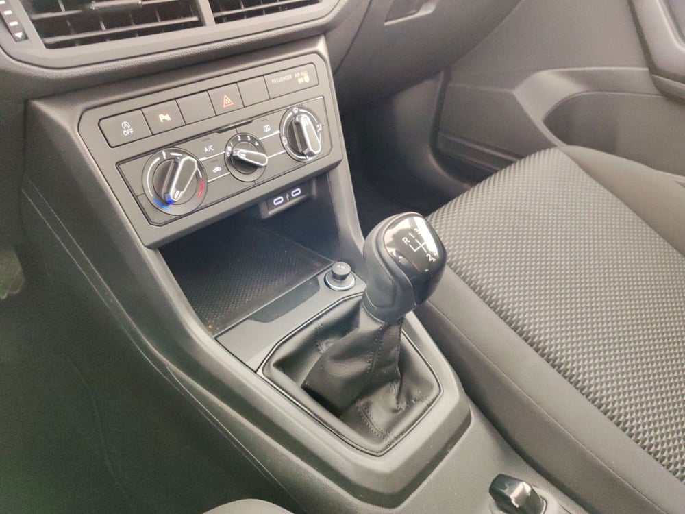 Volkswagen T-Cross usata a Massa-Carrara (11)