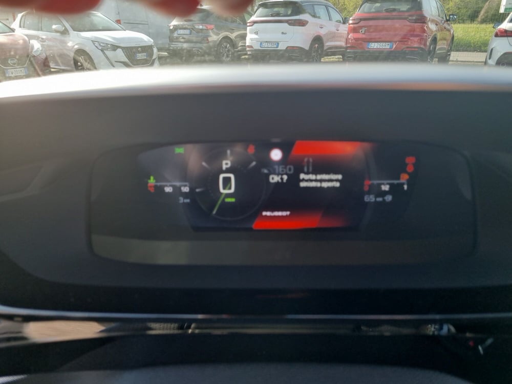 Peugeot 308 SW nuova a Lucca (7)