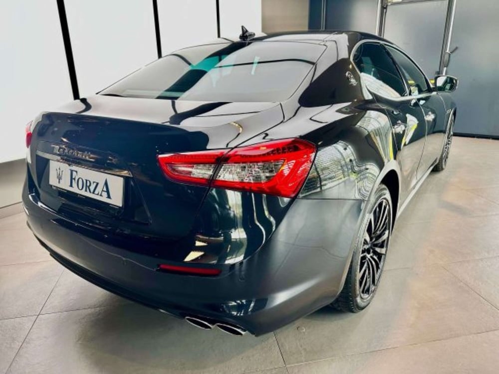 Maserati Ghibli usata a Torino (6)