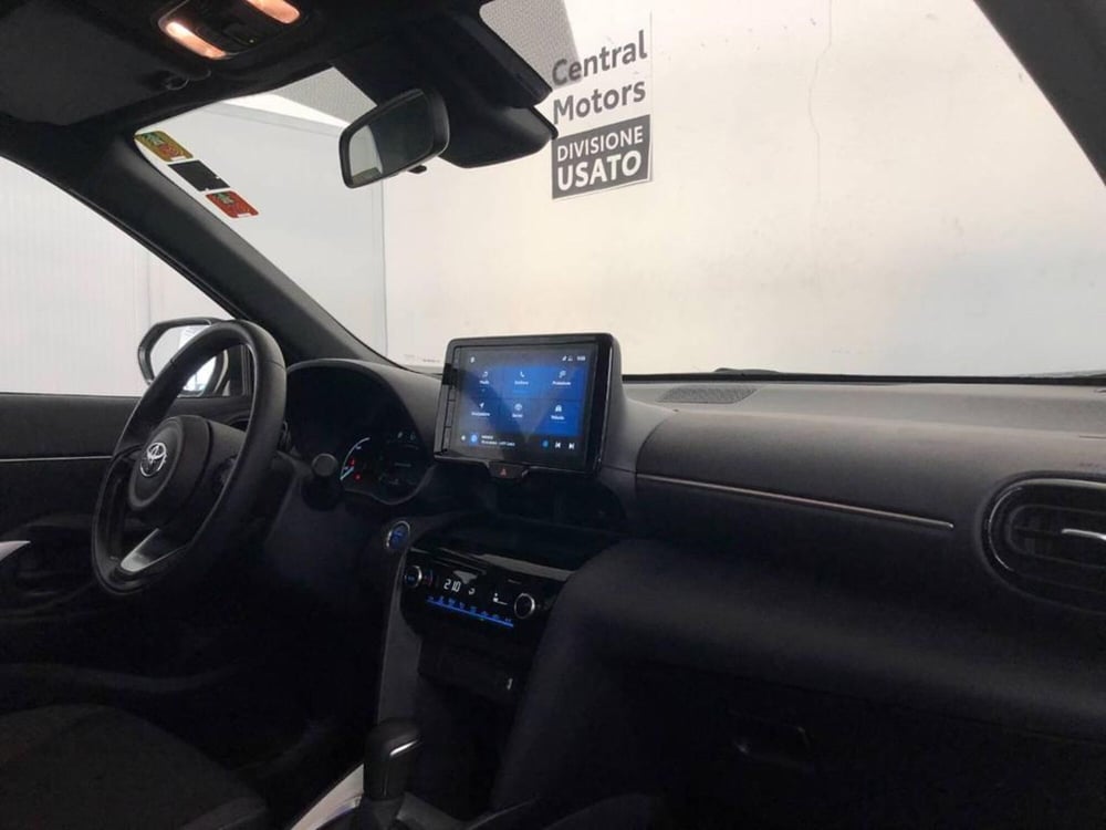 Toyota Yaris Cross usata a Torino (9)