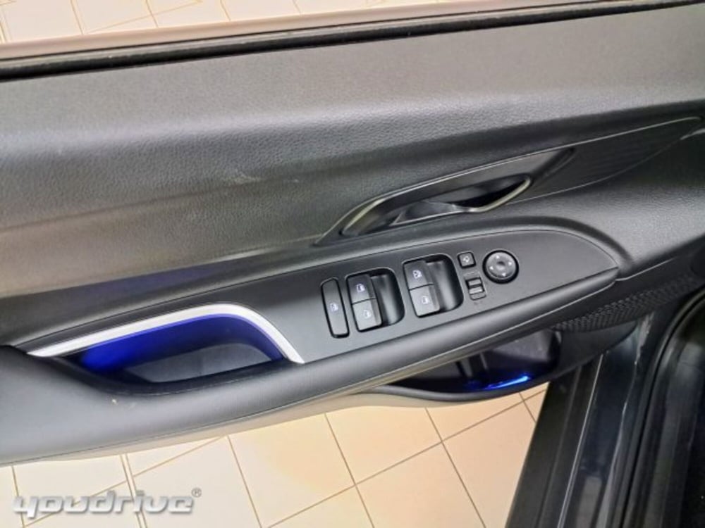 Hyundai Bayon usata a Napoli (13)