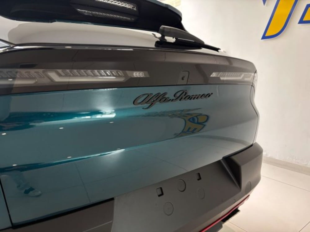 Alfa Romeo Junior nuova a Napoli (14)