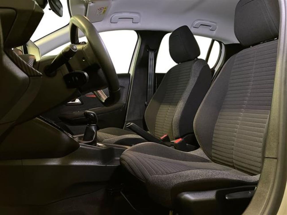 Peugeot 208 usata a Como (10)