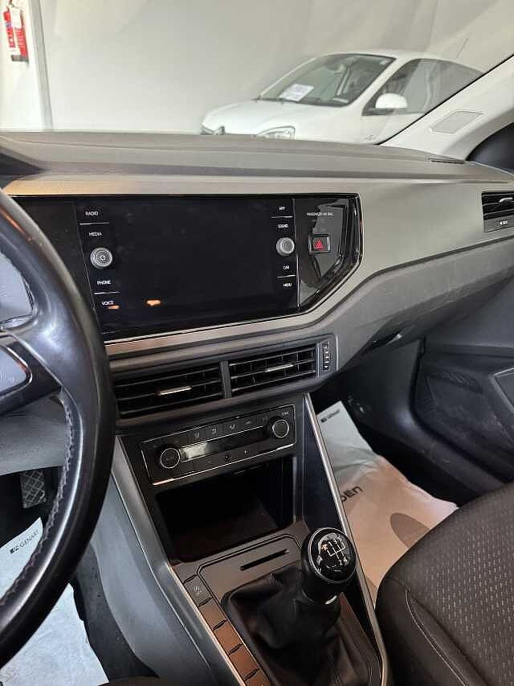Volkswagen Polo usata a Lecce (10)