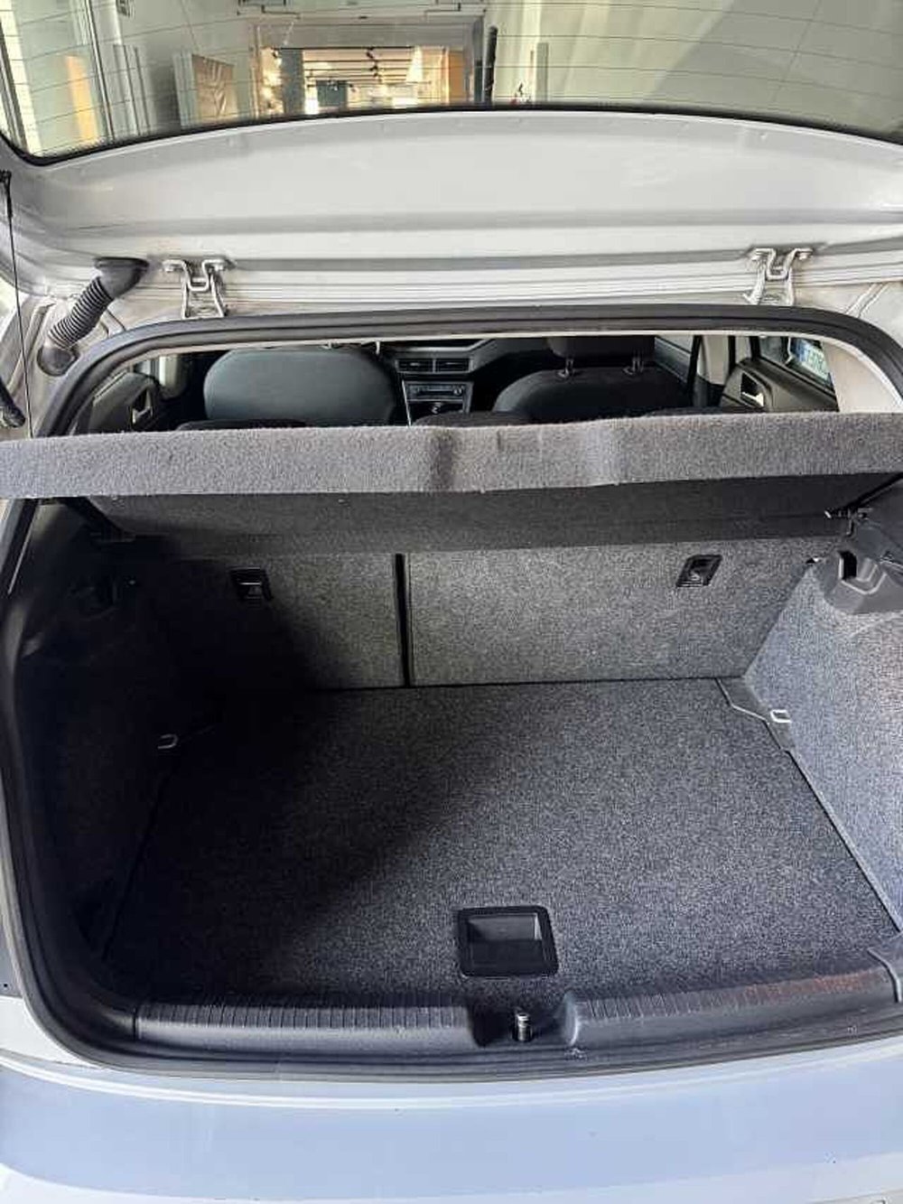 Volkswagen Polo usata a Lecce (19)