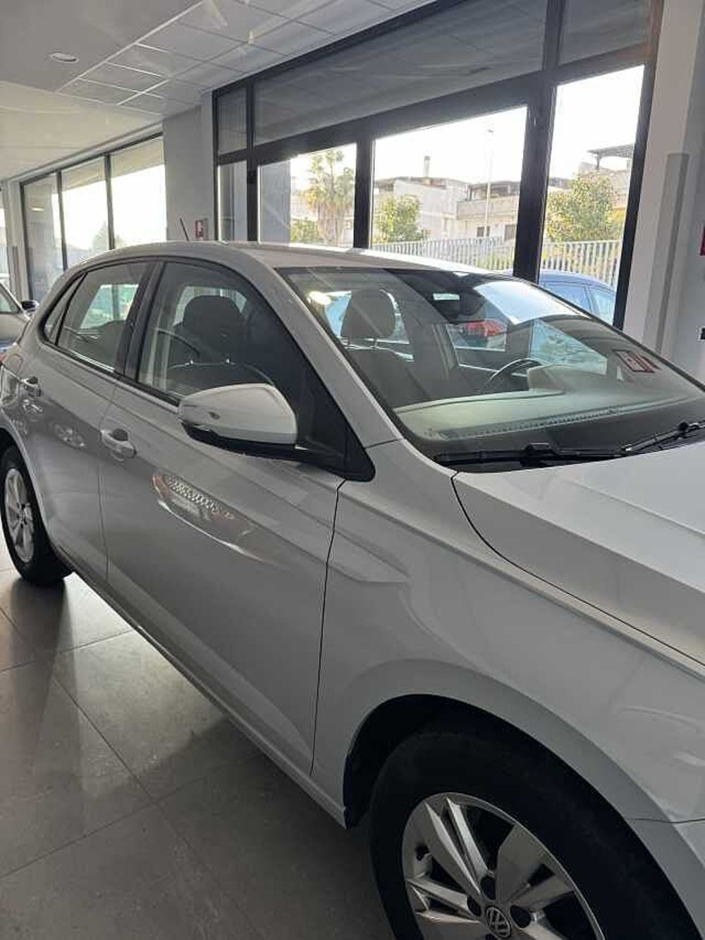 Volkswagen Polo usata a Lecce (3)