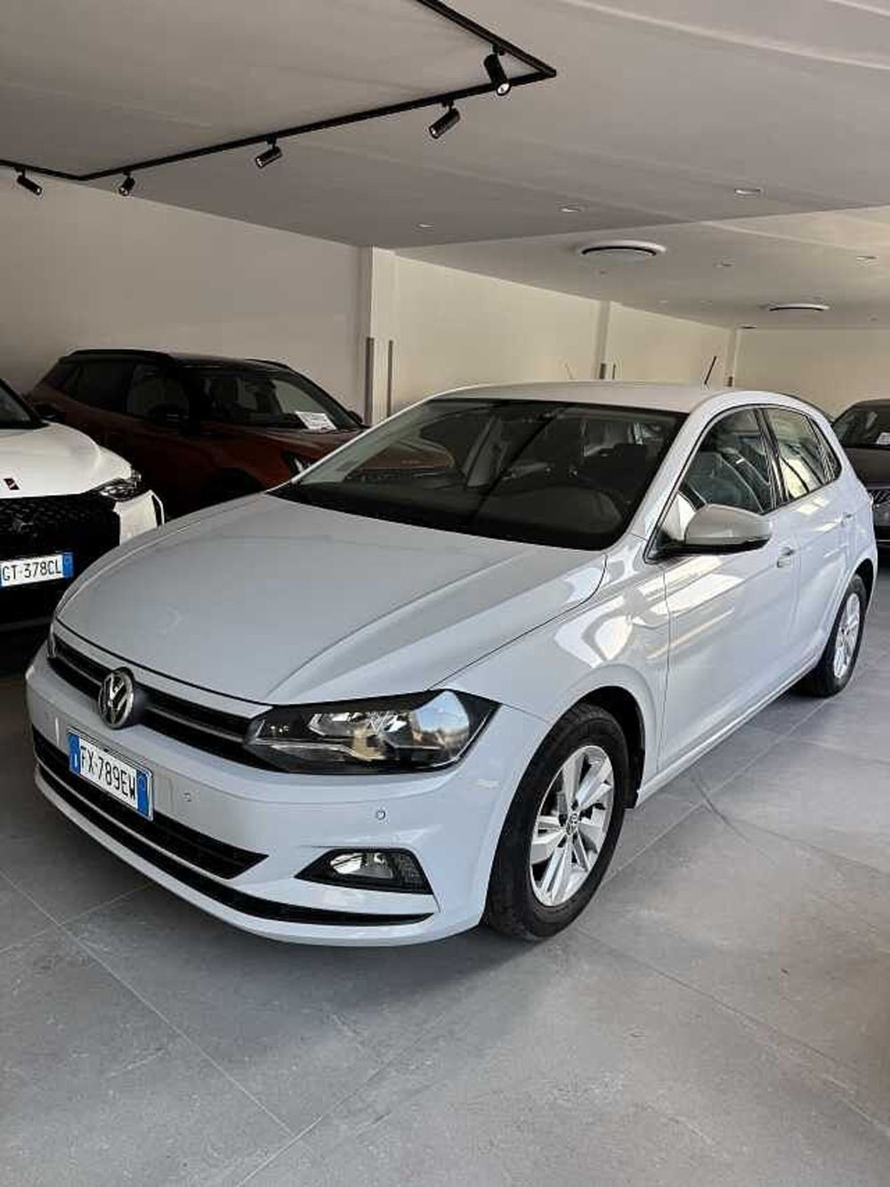 Volkswagen Polo usata a Lecce (4)