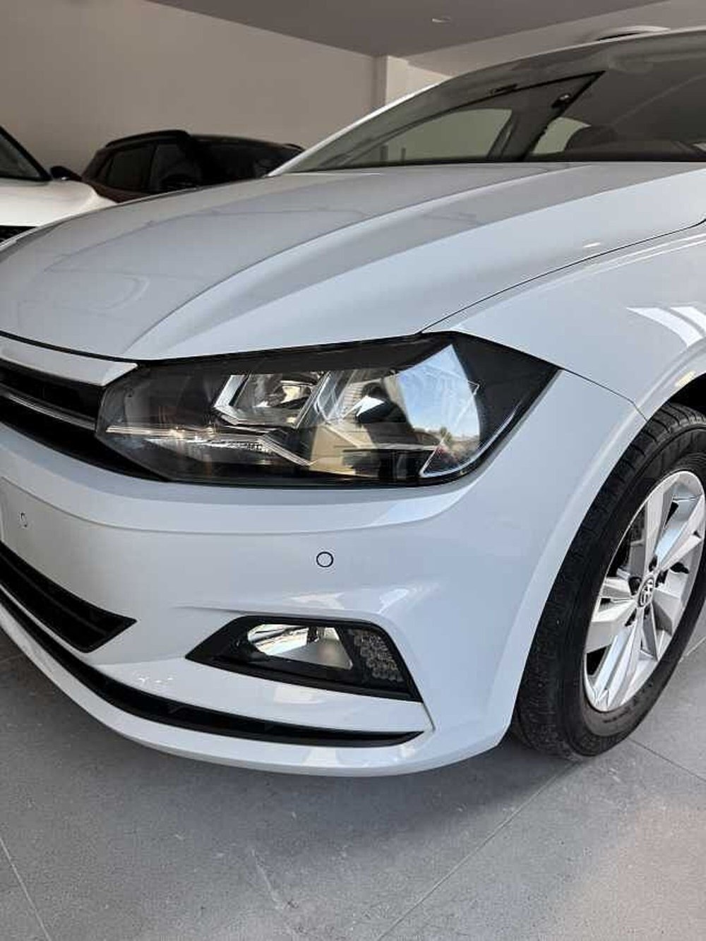 Volkswagen Polo usata a Lecce (5)