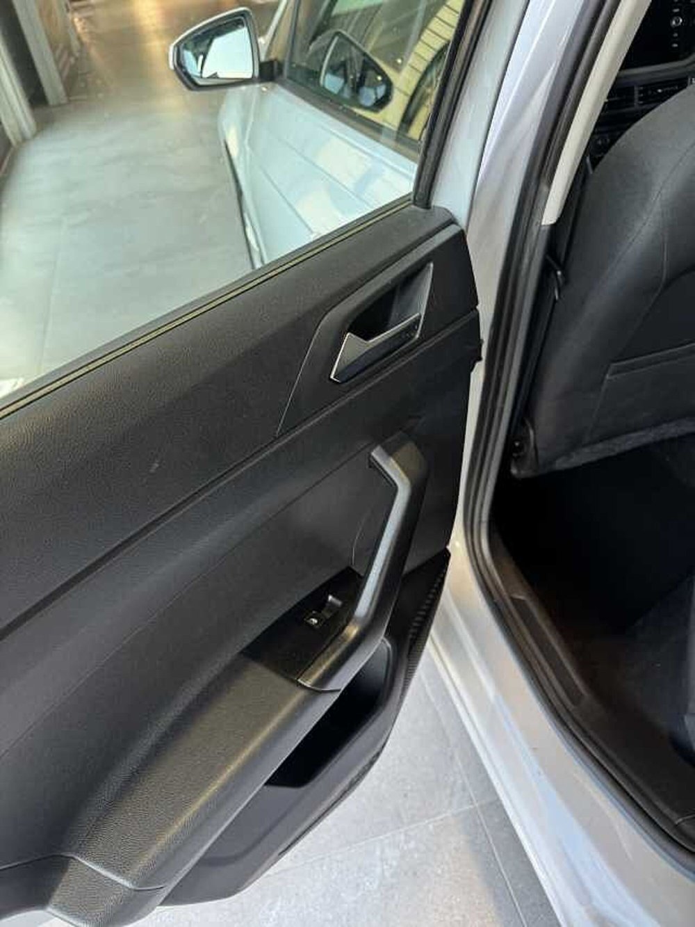 Volkswagen Polo usata a Lecce (17)