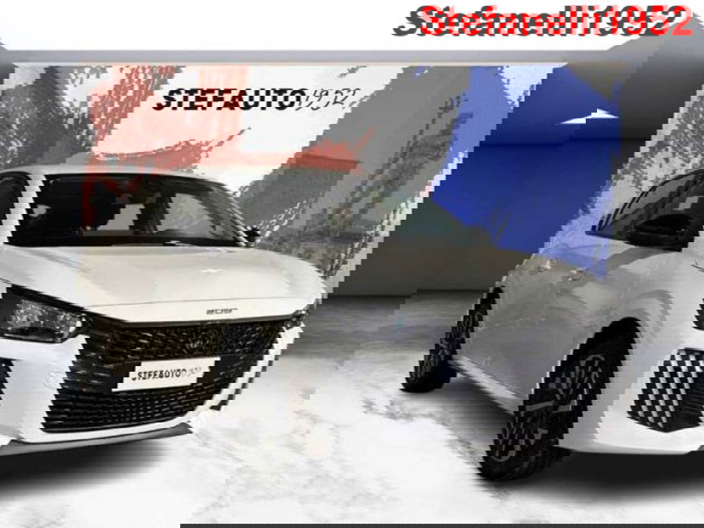 Peugeot 208 nuova a Bologna