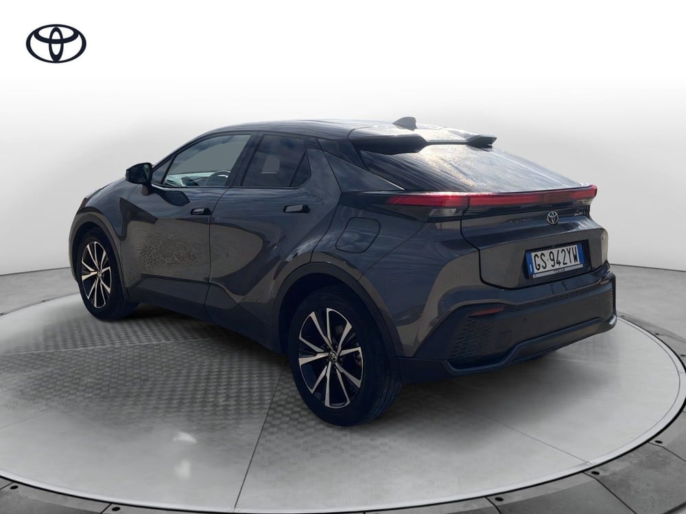 Toyota Toyota C-HR usata a Ragusa (4)