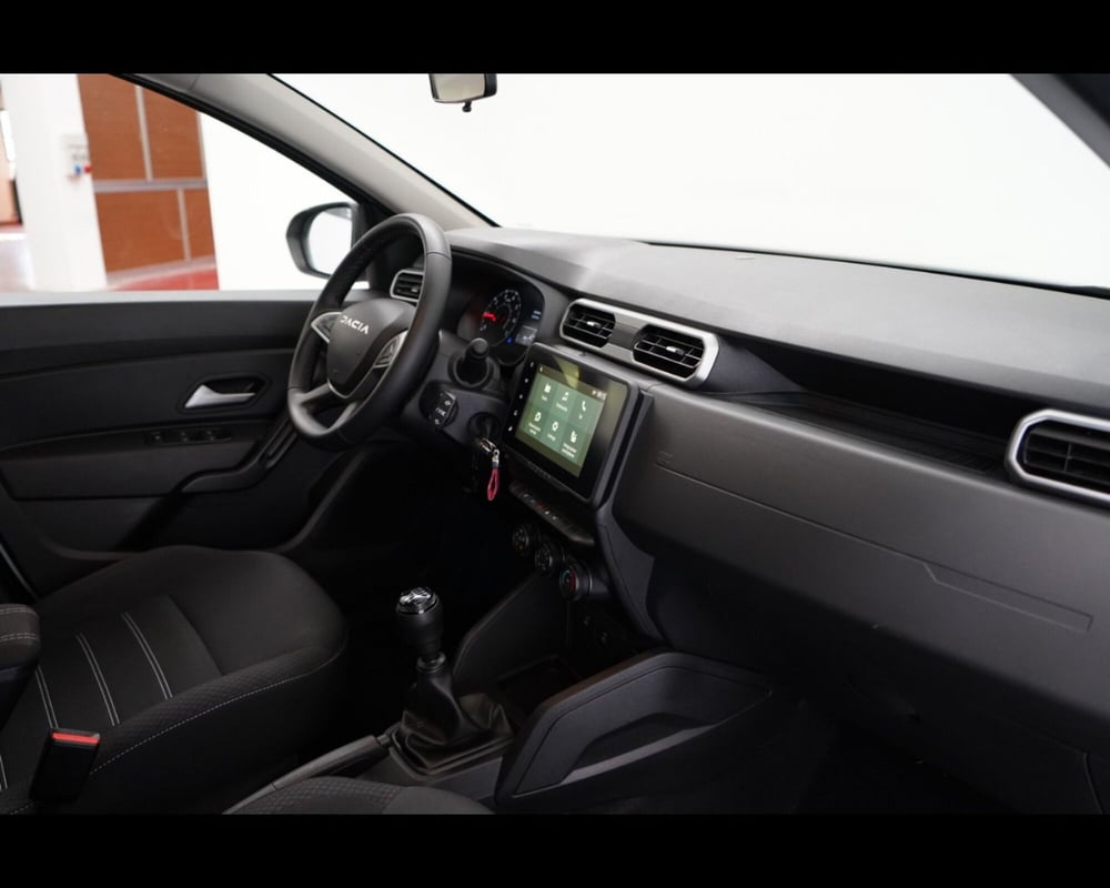 Dacia Duster usata a Venezia (13)