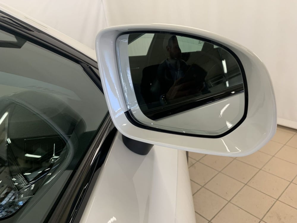 Volvo V90 Cross Country usata a Ferrara (17)