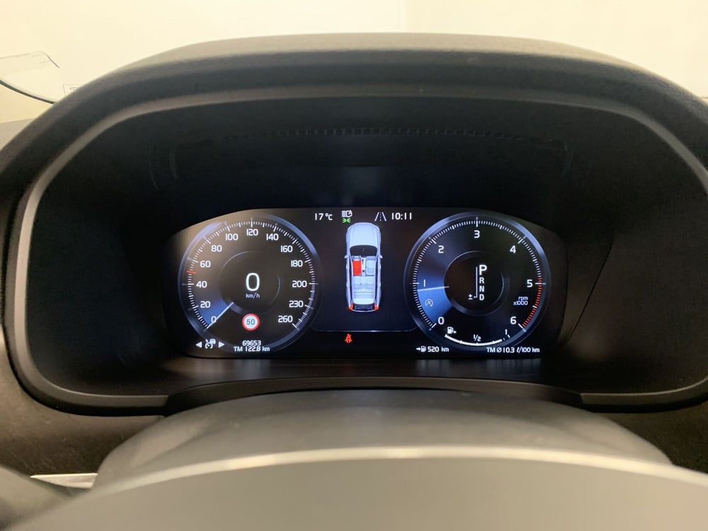 Volvo V90 Cross Country usata a Ferrara (18)