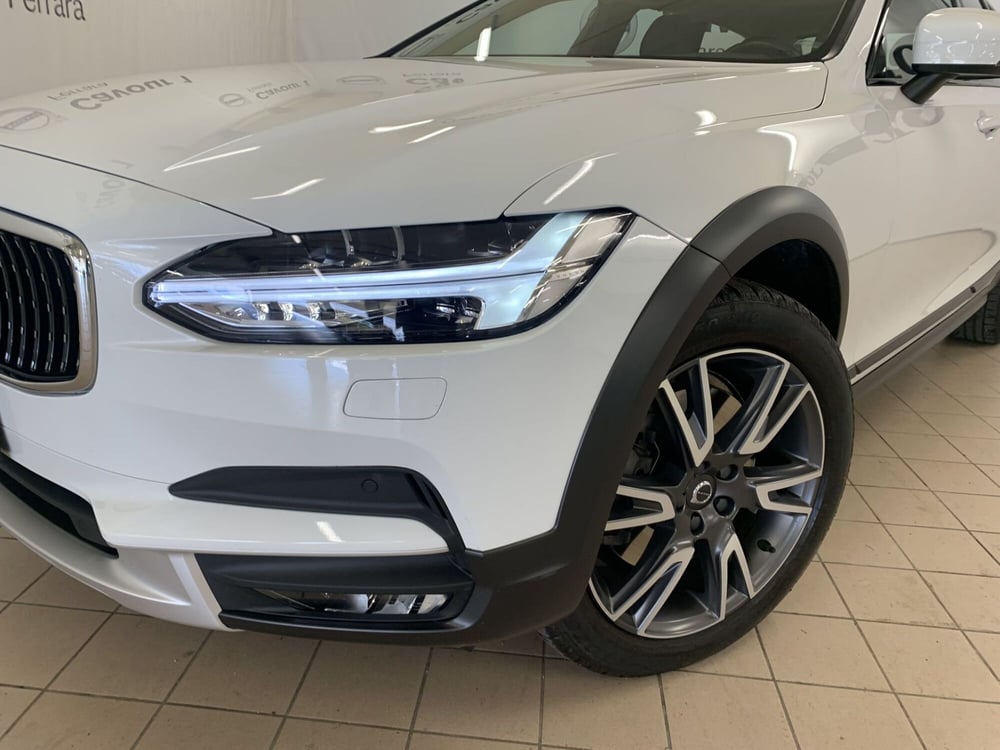 Volvo V90 Cross Country usata a Ferrara (5)