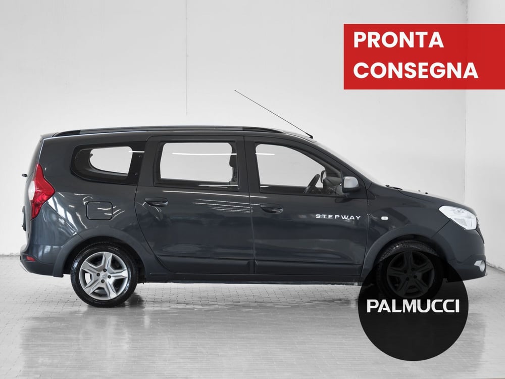 Dacia Lodgy usata a Prato (2)