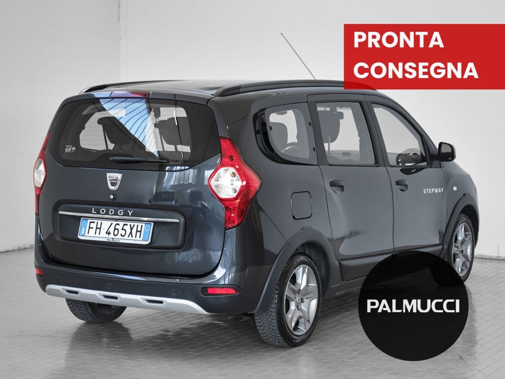 Dacia Lodgy usata a Prato (4)