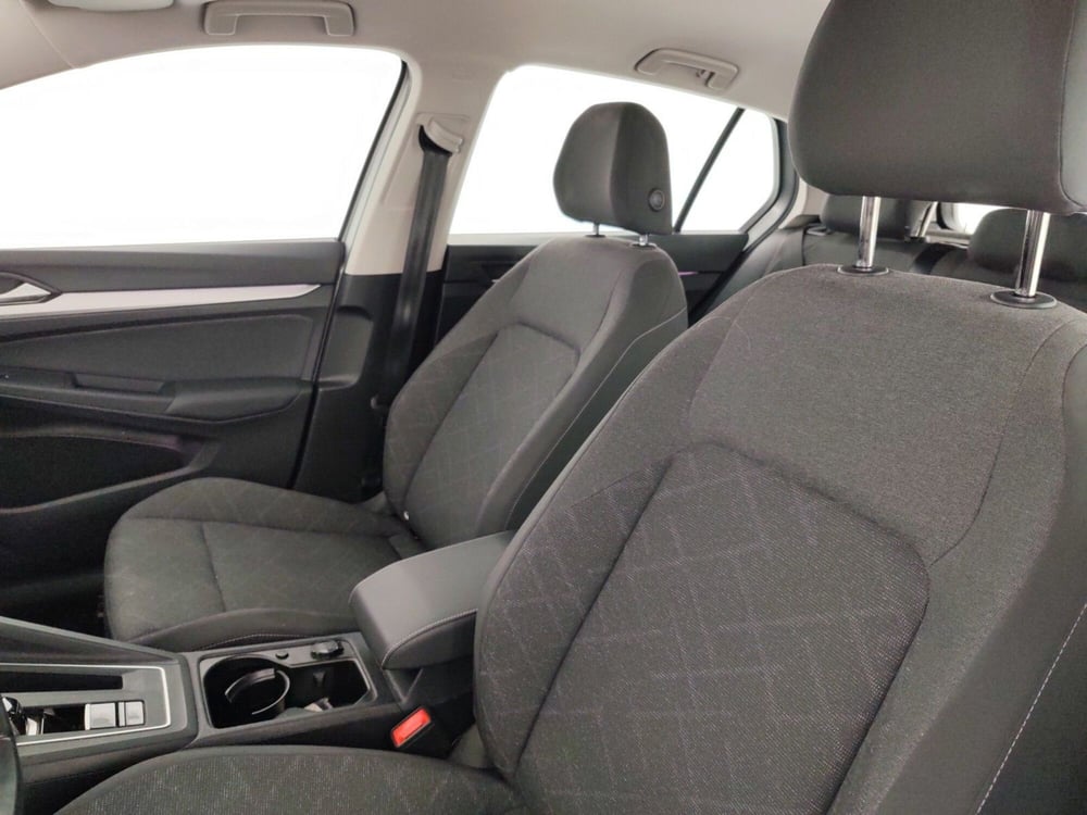 Volkswagen Golf usata a Massa-Carrara (9)
