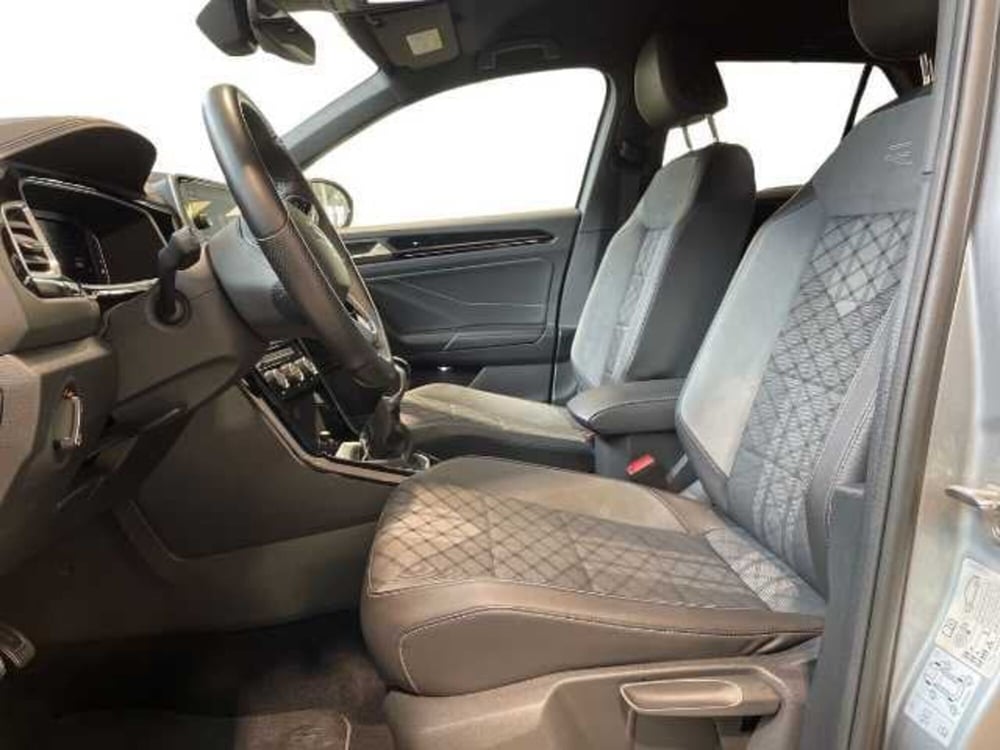 Volkswagen T-Roc usata a Pistoia (9)