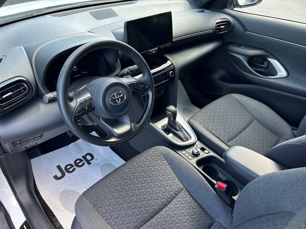 Toyota Yaris Cross usata a Ancona (10)