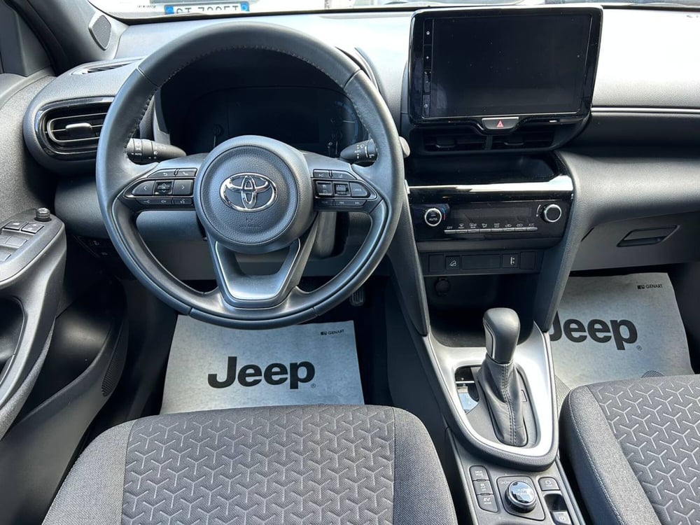 Toyota Yaris Cross usata a Ancona (11)