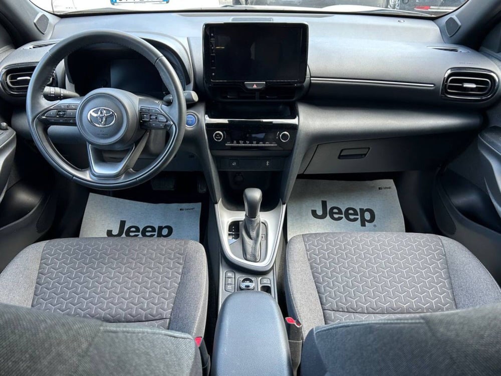 Toyota Yaris Cross usata a Ancona (12)