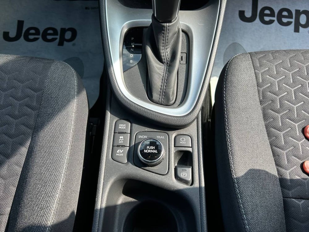 Toyota Yaris Cross usata a Ancona (18)