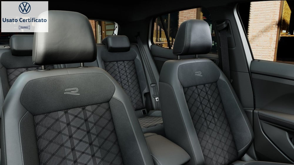 Volkswagen T-Cross nuova a Genova (9)