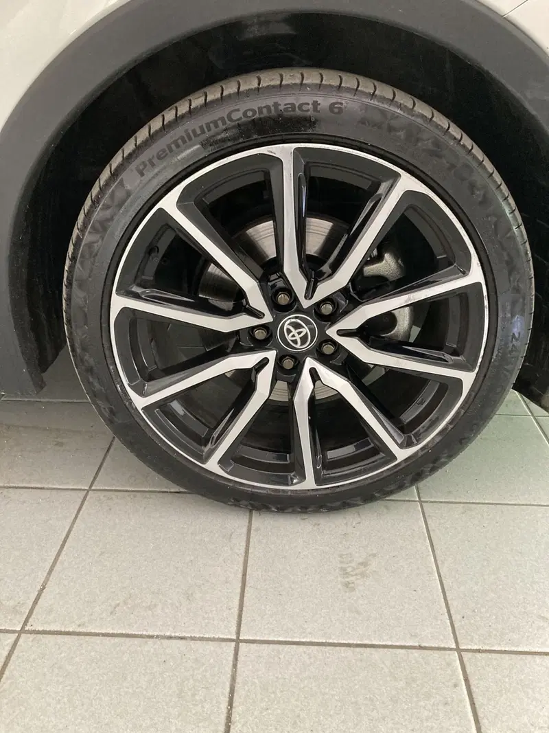 Toyota Toyota C-HR usata a Barletta-Andria-Trani (18)
