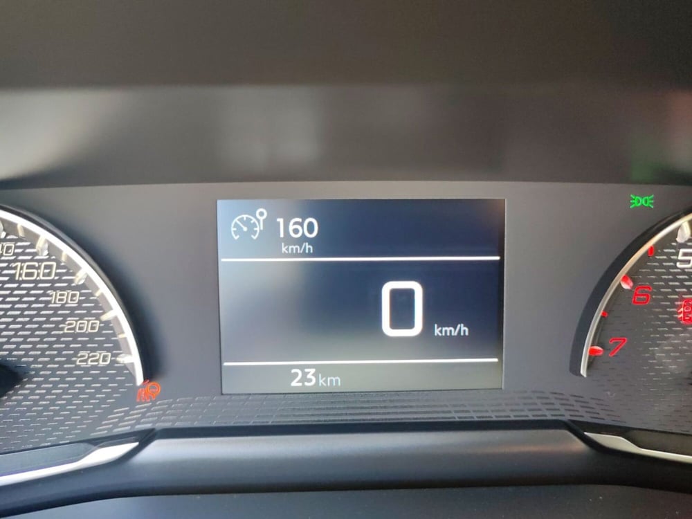 Peugeot 208 nuova a Roma (12)