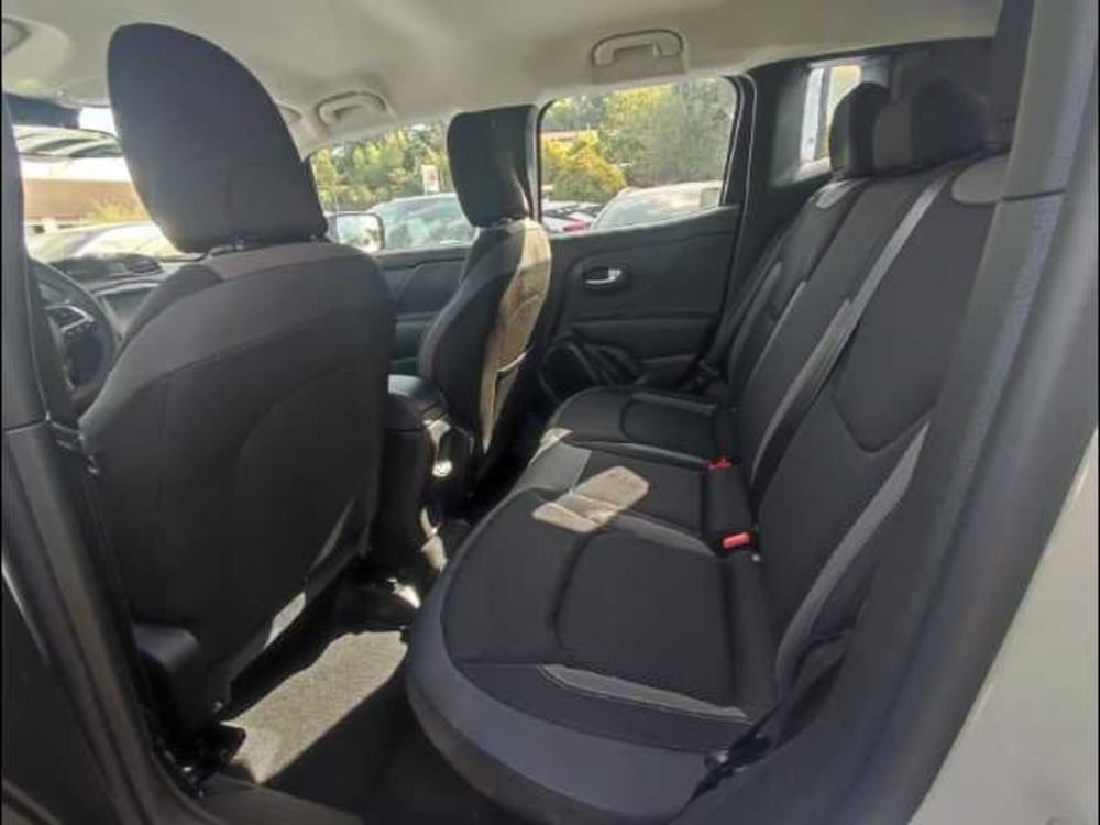 Jeep Renegade nuova a Roma (7)