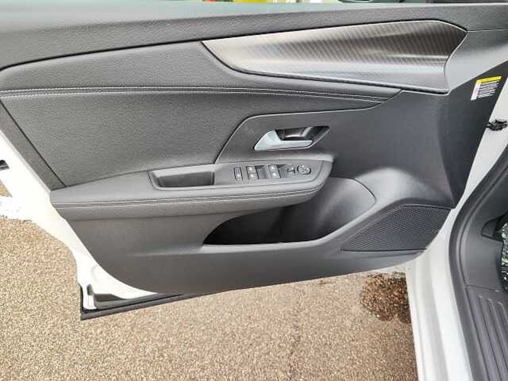 Opel Mokka nuova a Viterbo (11)