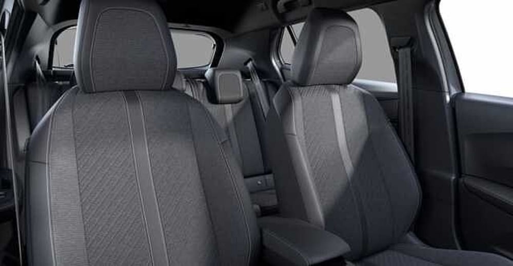 Peugeot 2008 nuova a Milano (7)