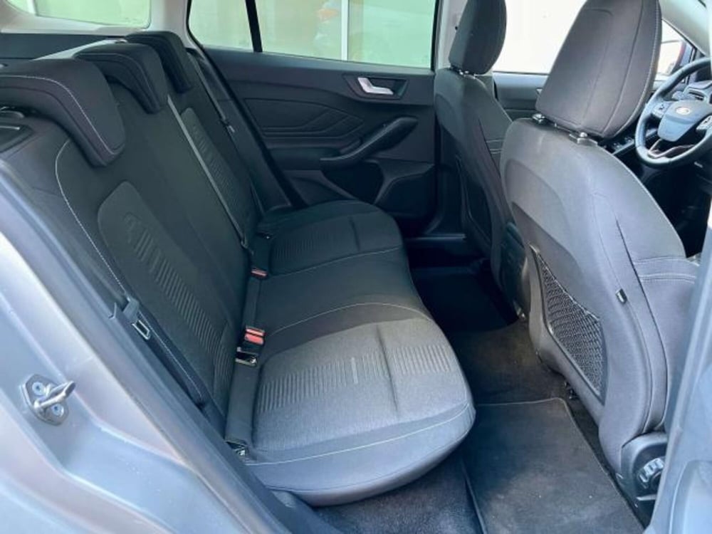 Ford Focus Station Wagon usata a Savona (18)