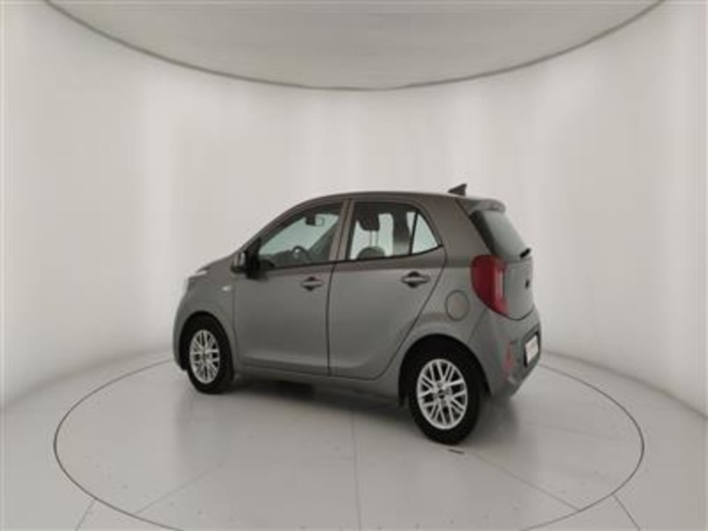Kia Picanto usata a Bari (4)