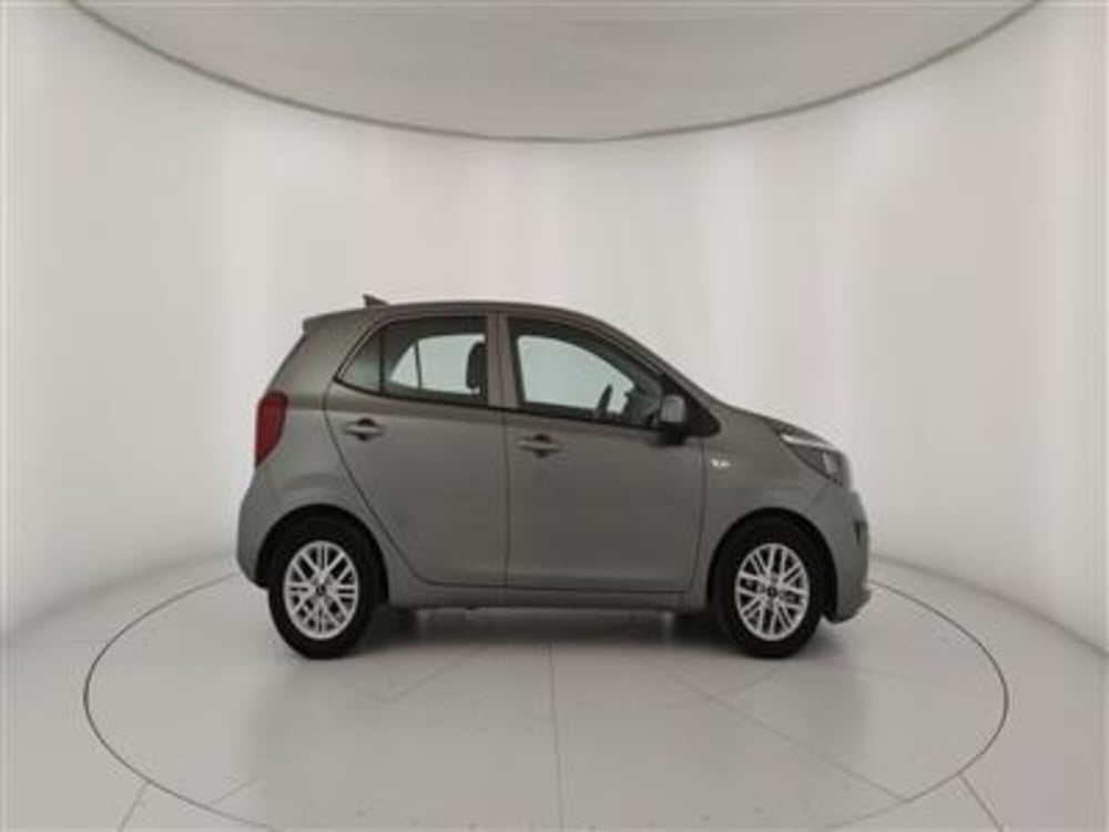 Kia Picanto usata a Bari (9)
