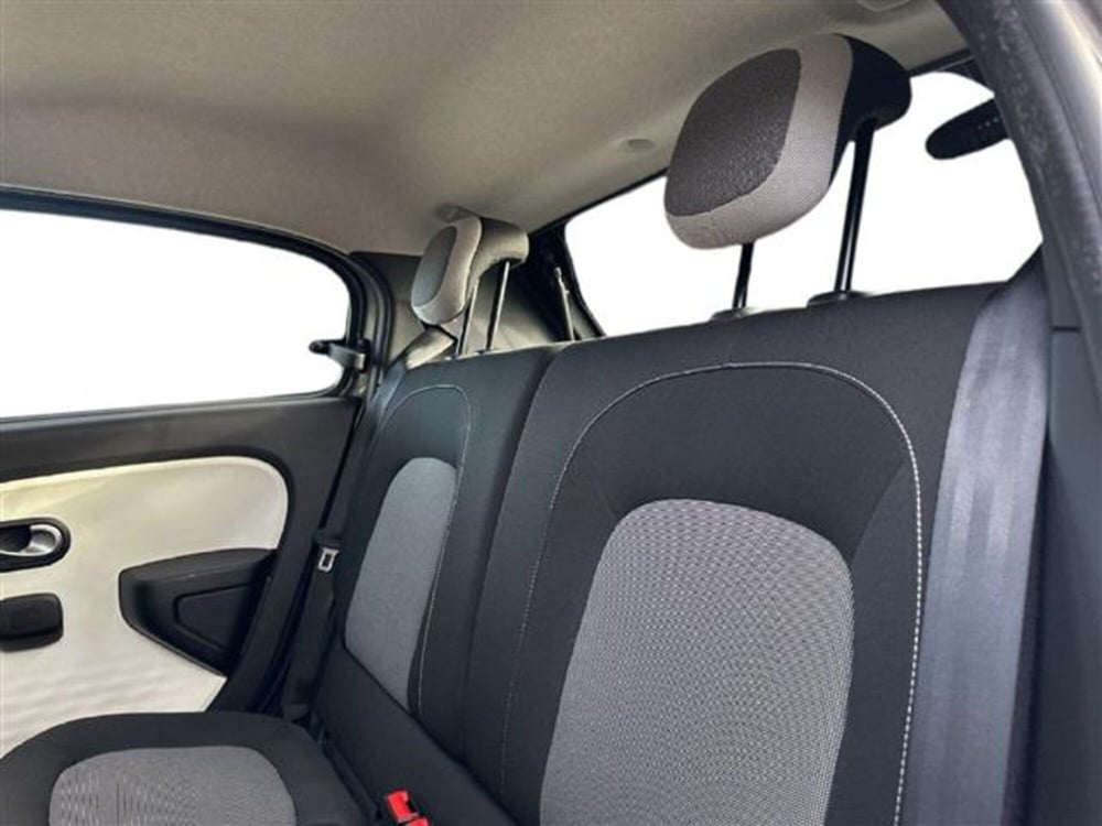 Renault Twingo usata a Torino (12)