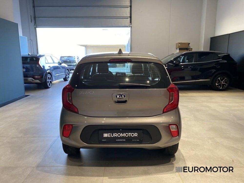 Kia Picanto usata a Bari (7)