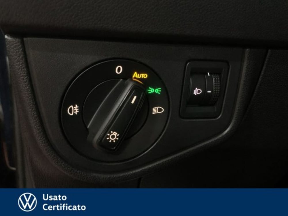 Volkswagen Taigo usata a Vicenza (15)