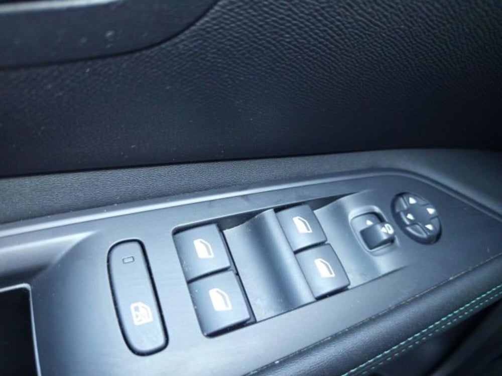 Peugeot 3008 usata a Frosinone (15)
