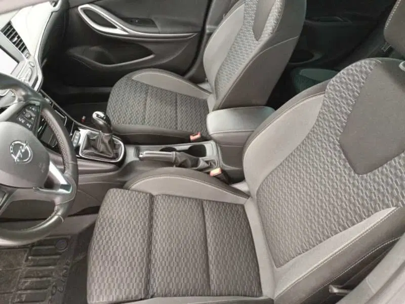 Opel Astra usata a Treviso (11)