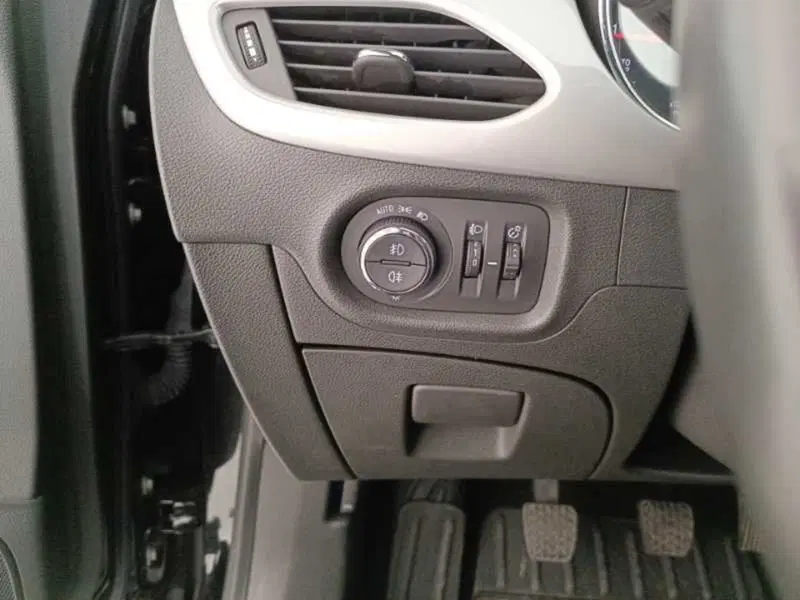 Opel Astra usata a Treviso (13)