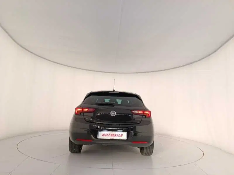 Opel Astra usata a Treviso (5)
