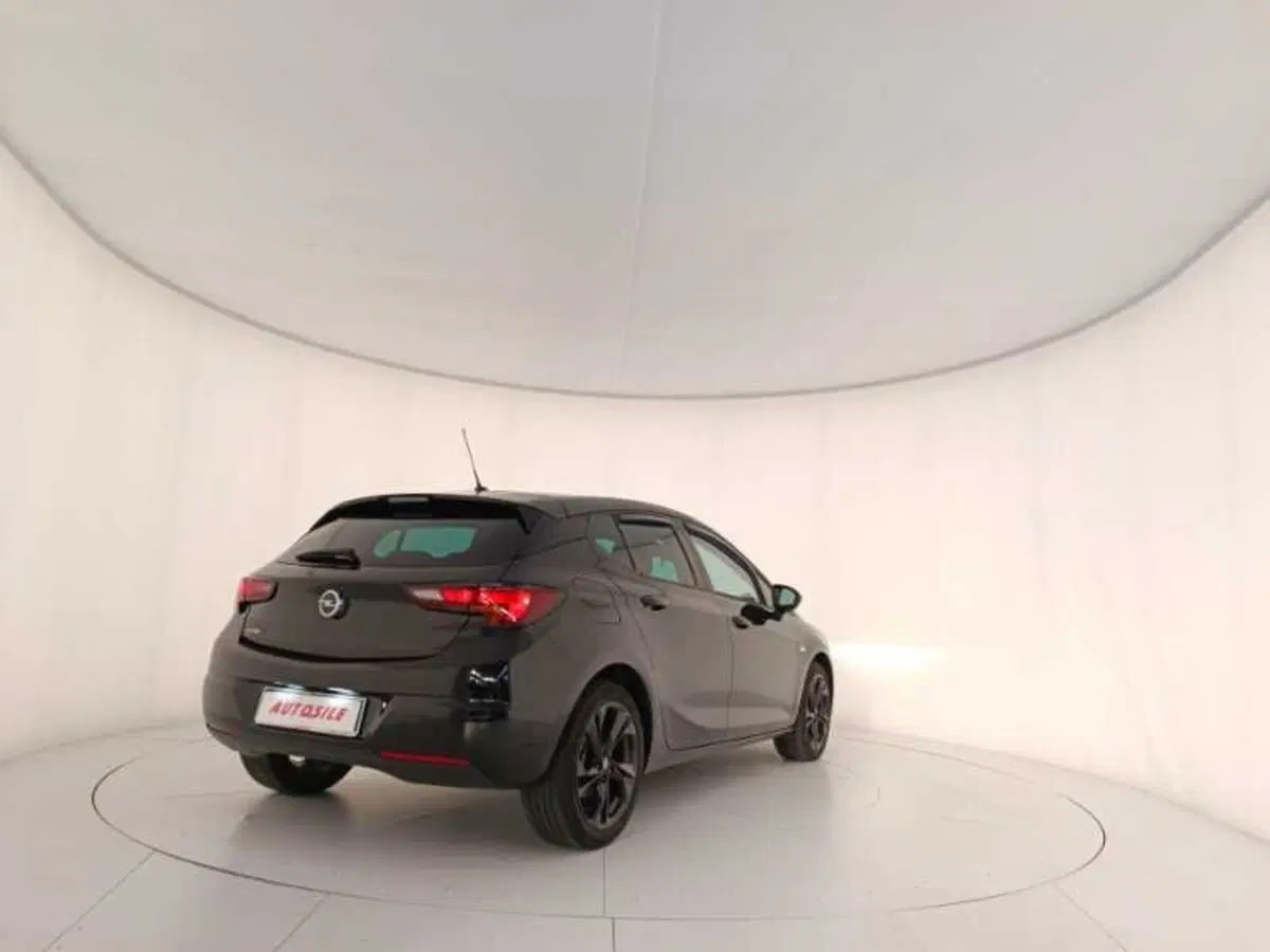 Opel Astra usata a Treviso (6)