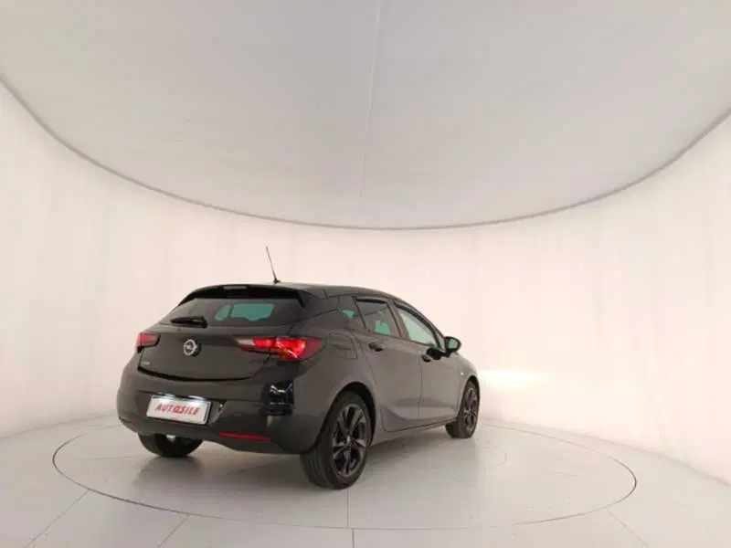 Opel Astra usata a Treviso (6)