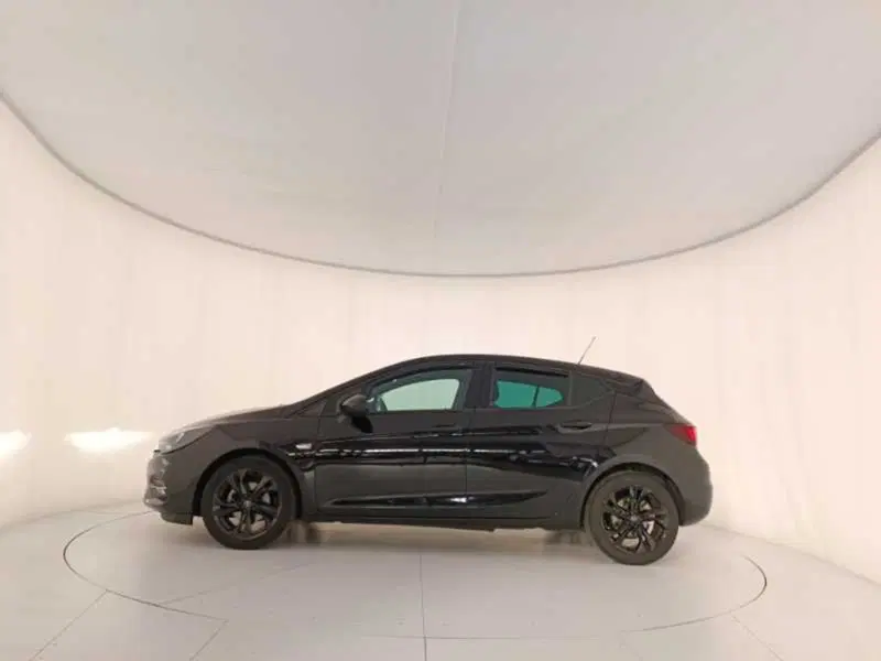 Opel Astra usata a Treviso (8)