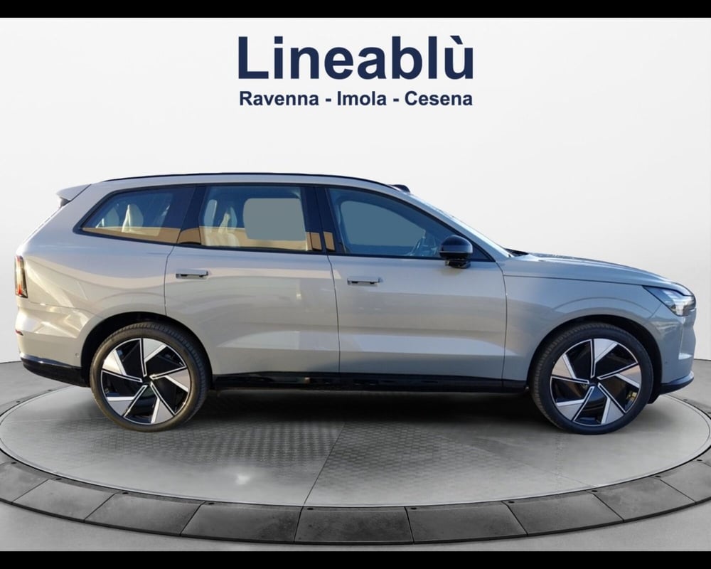 Volvo EX90 nuova a Bologna (6)