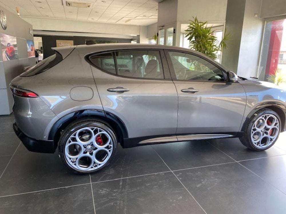 Alfa Romeo Tonale nuova a Benevento (2)